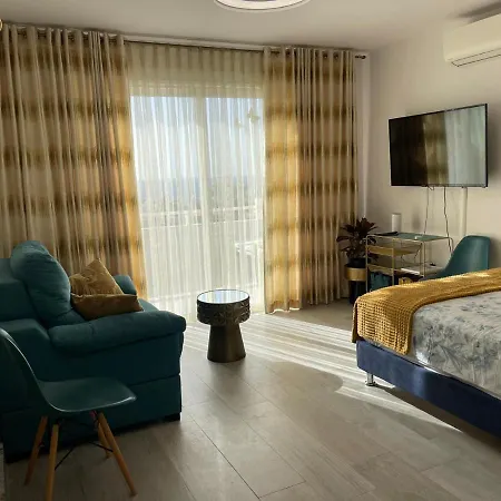 Lux Διαμέρισμα *